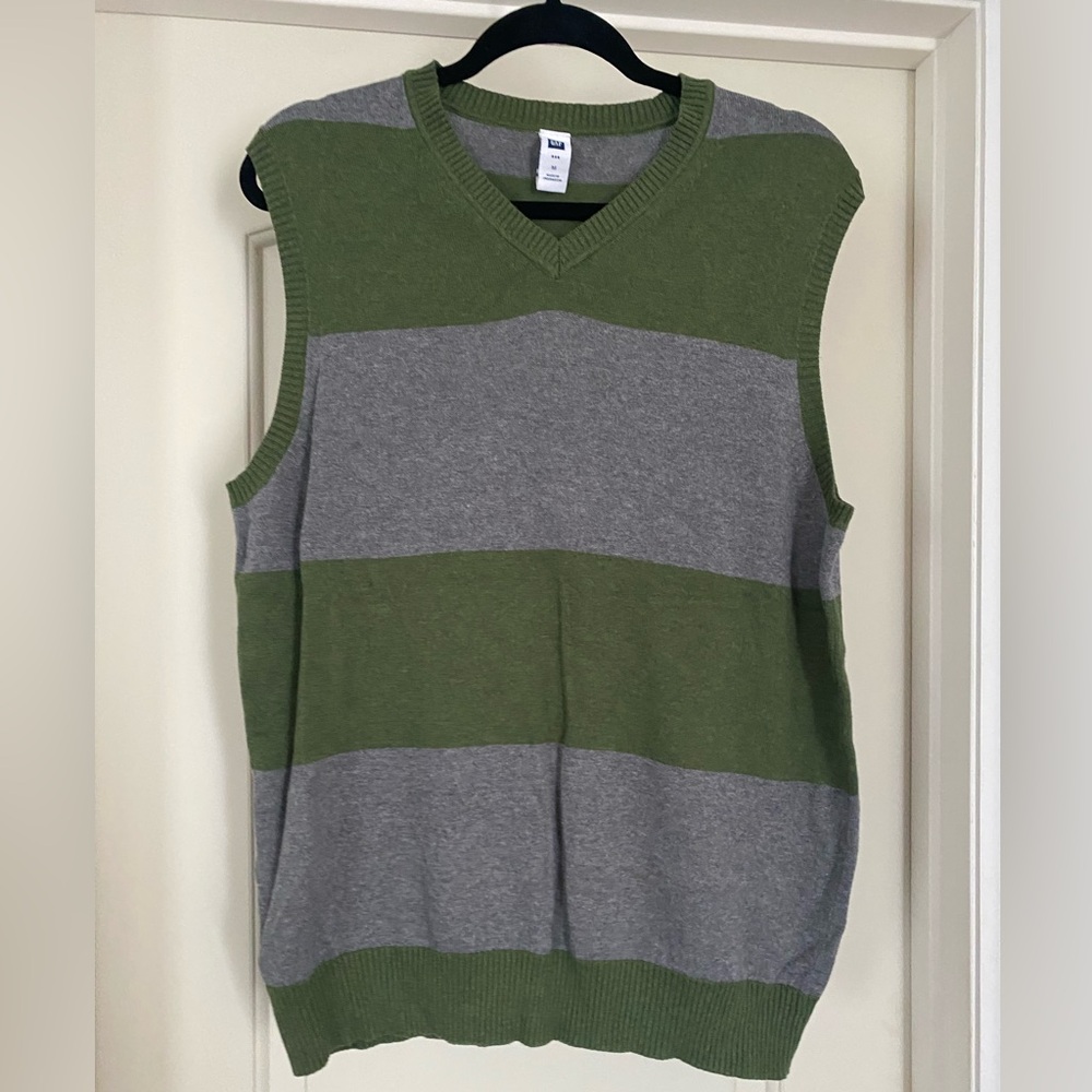 Vintage Fall 2008 GAP Olive and Charcoal Knit Vest